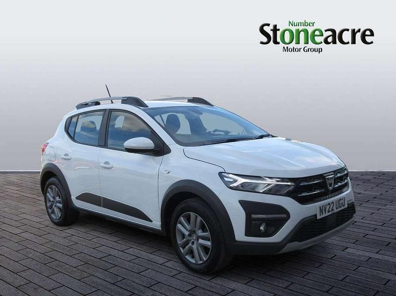 White Used 2022 Dacia Sandero Comfort Hatchback | £11,400 (Fair price) - Image 1/4