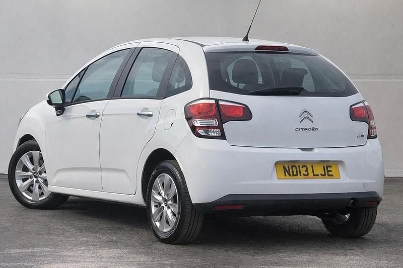 Used Citroën C3 VTR Sport 2013 White Hatchback