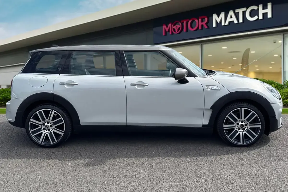 Used Mini Cooper Clubman Exclusive 2022 Silver Estate