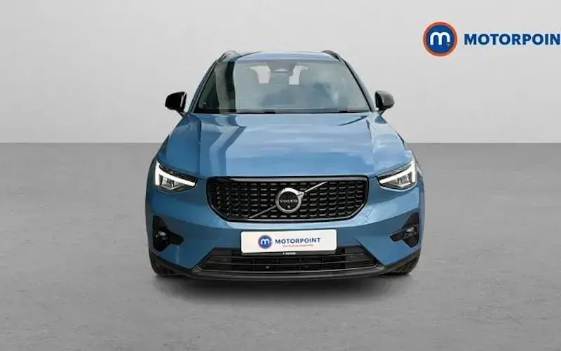 Used Volvo XC40 Plus 163 HP (119 kW) 2026 SUV