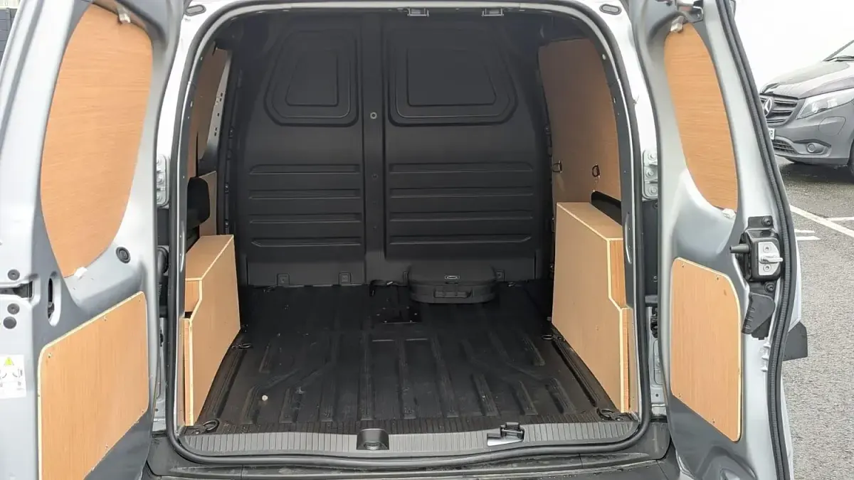 Used Mercedes eCitan 89 kW (122 HP) 2025 Silver Van