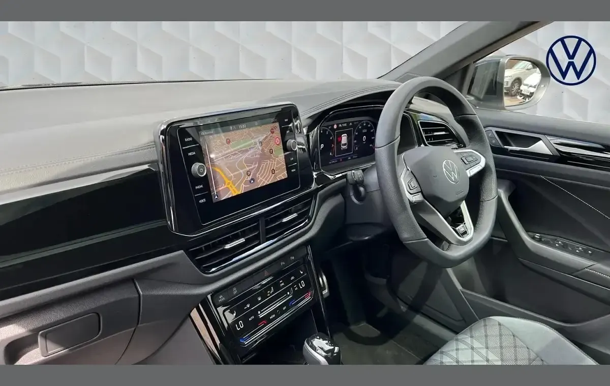 Used VW T-Roc Black Edition 150 HP (110 kW) 2025 Silver SUV
