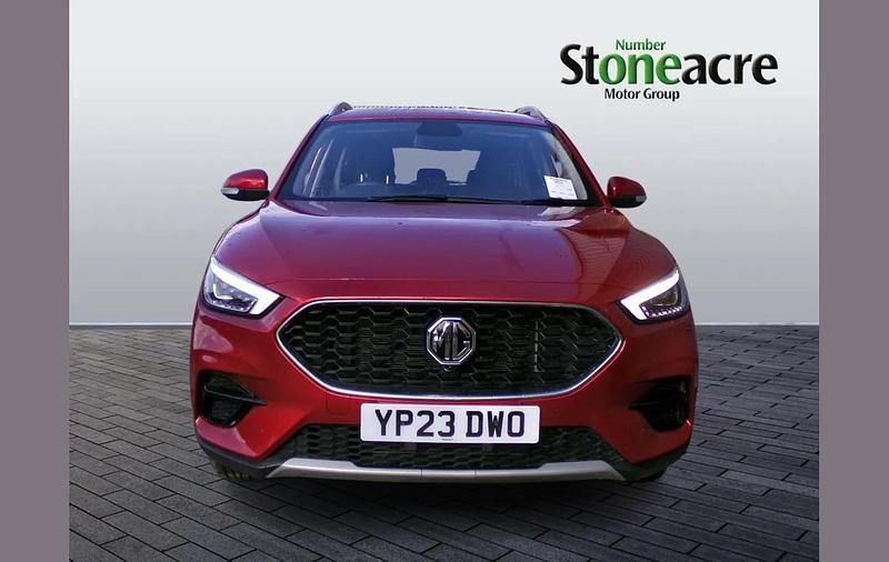 Used MG ZS Excite 105 HP (77 kW) 2023 Red SUV