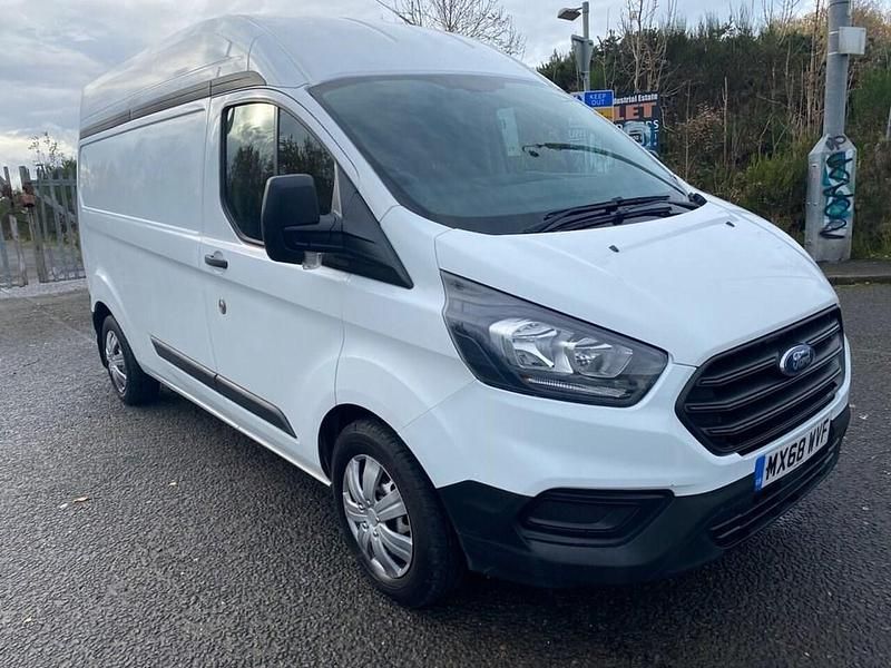 White Used 2019 Ford Transit Custom Van | £10,999 (Fair price) - Image 1/3