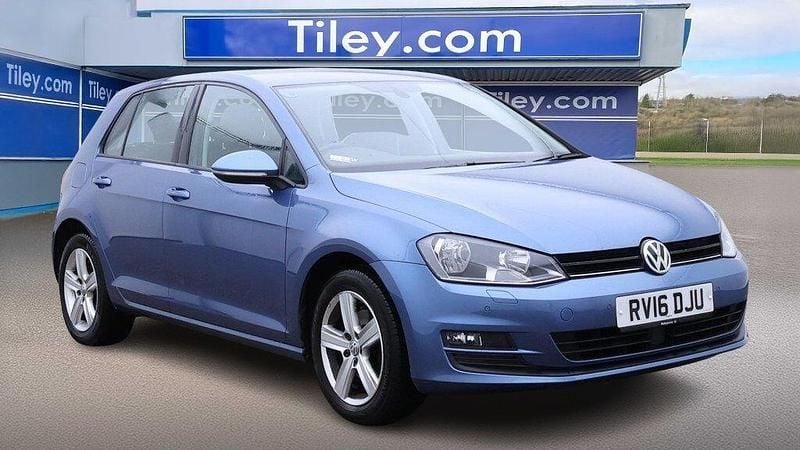 Blue Used 2016 VW Golf VII Edition Hatchback | £8,990 (Fair price) - Image 1/2
