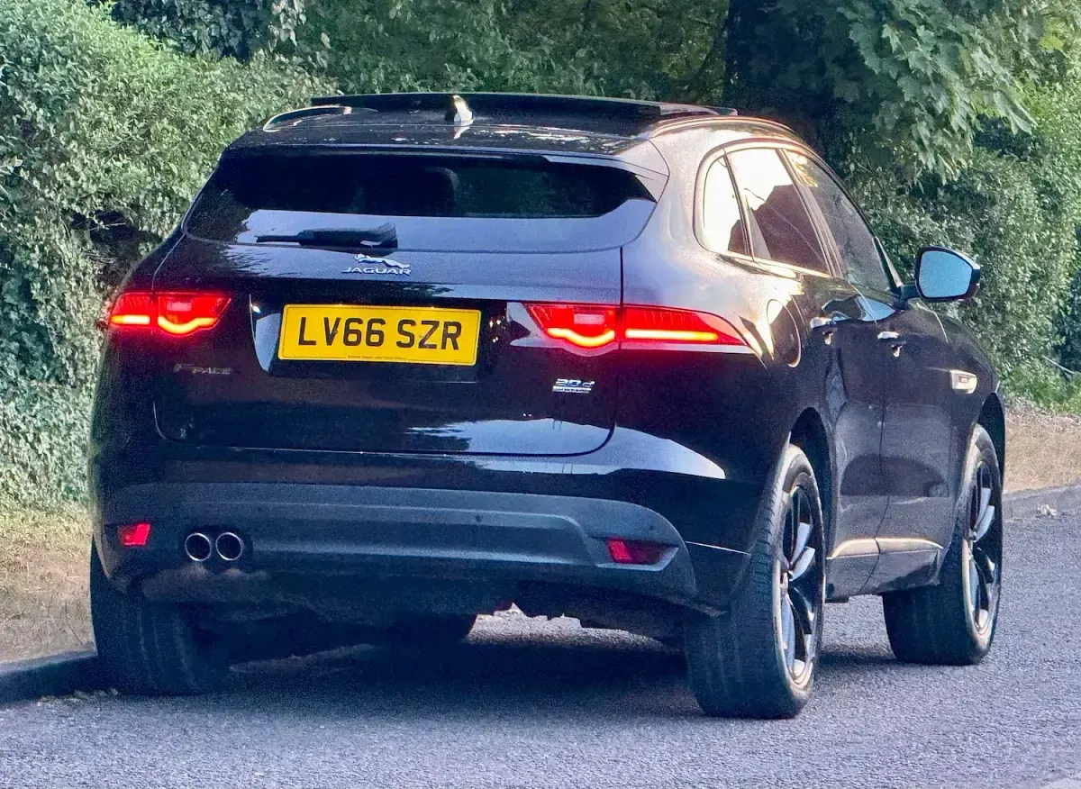 Used Jaguar F-Pace R-Sport 2016 Black SUV