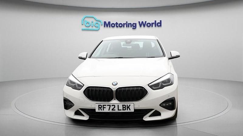 Used BMW 218 Sport Line 136 HP (100 kW) 2023 White Sedan