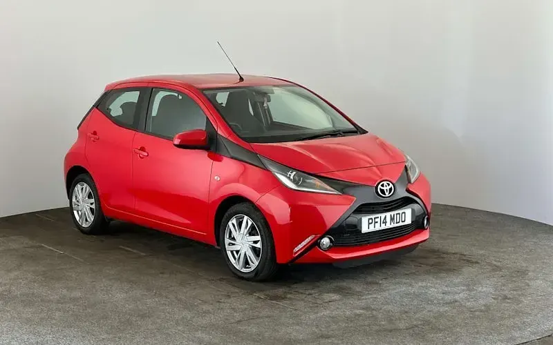Used Toyota Aygo x-press 69 HP (50 kW) 2014 Hatchback