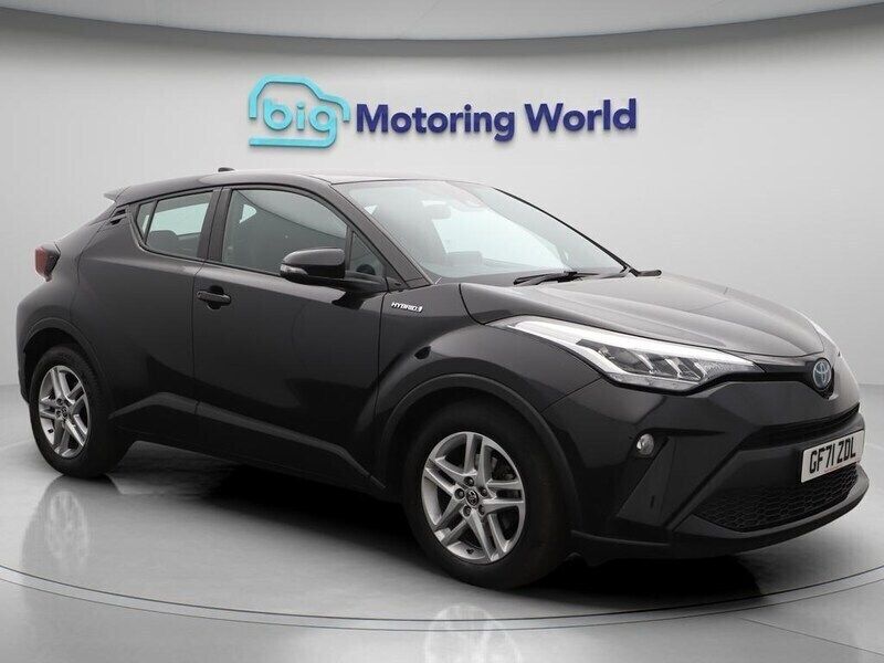 Black Used 2022 Toyota C-HR SUV | £14,900 (Good price) - Image 1/4