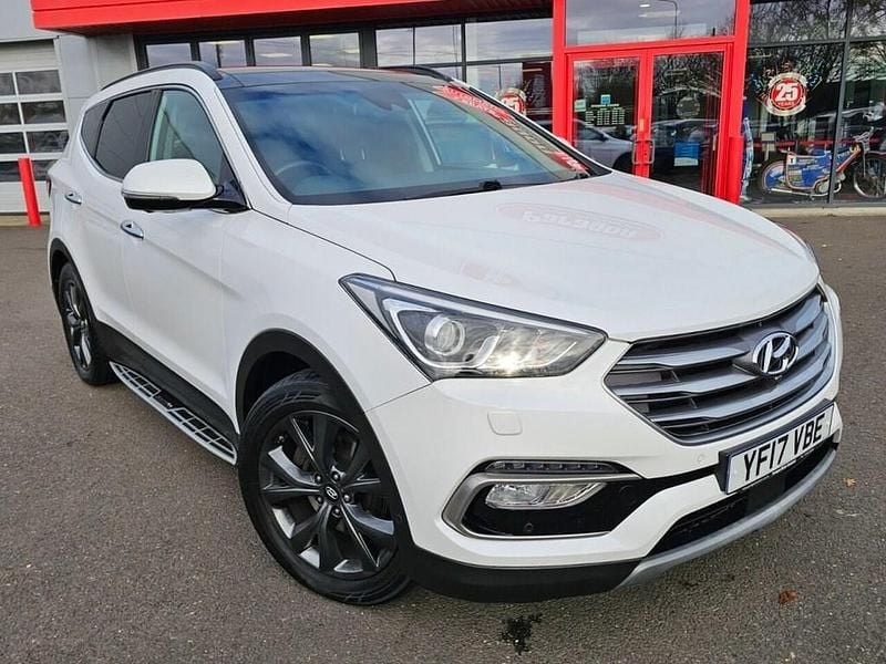 White Used 2017 Hyundai Santa Fe Edition SUV | £14,495 (Fair price) - Image 1/4