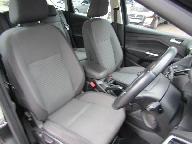 Used Ford C-MAX Titanium 120 HP (88 kW) 2018 Grey MPV