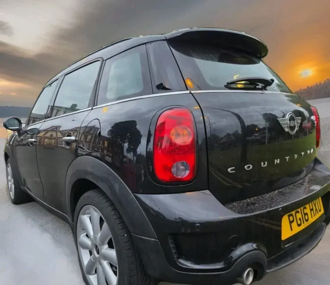 Used Mini Cooper S 2016 Black Hatchback