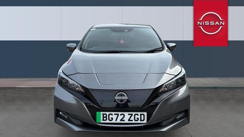 Used Nissan Leaf N-Connecta 110 kW (150 HP) 2022 Grey Hatchback