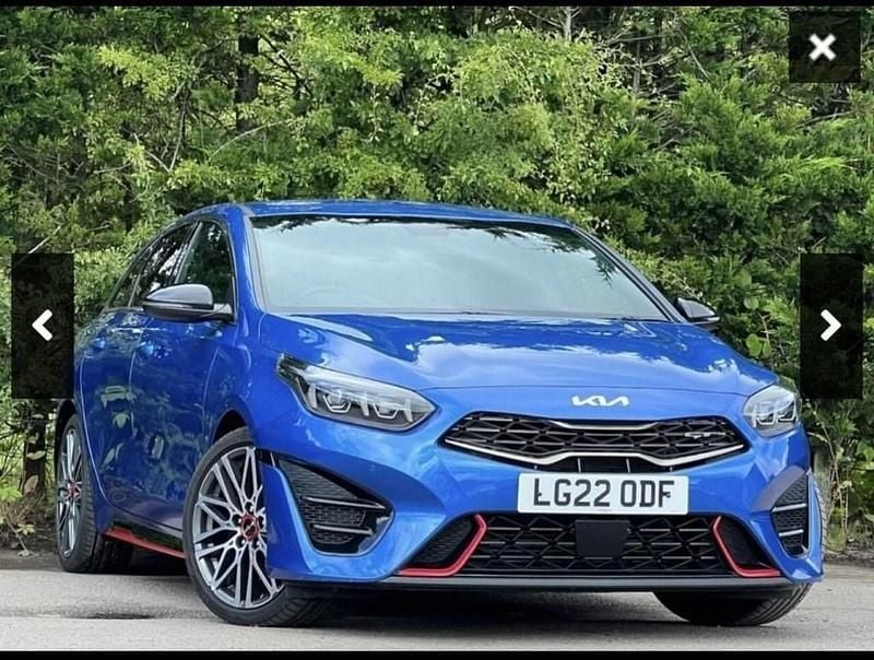 Blue Used 2022 Kia ProCeed Estate | £15,990 (Fair price) - Image 1/4