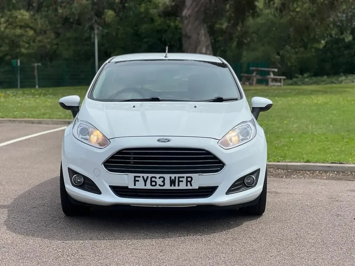 Used Ford Fiesta Zetec 2013 White