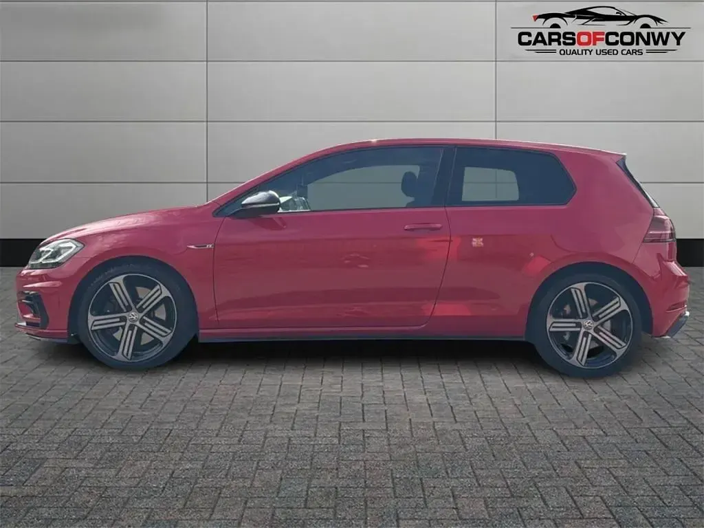 Used VW Golf VII R 310 HP (228 kW) 2017 Red Hatchback