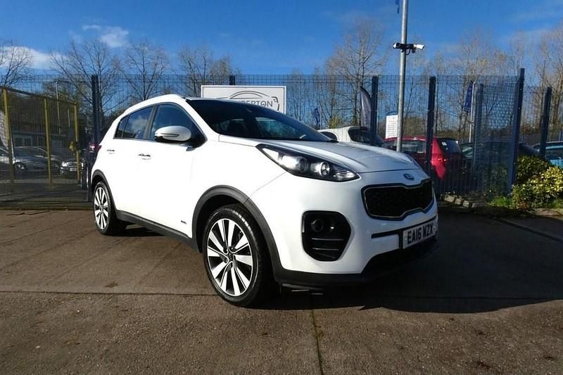 Used Kia Sportage 134 HP (98 kW) 2016 White SUV