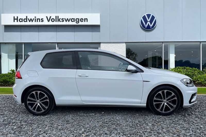 Used VW Golf VII R-line 150 HP (110 kW) 2019 White Hatchback