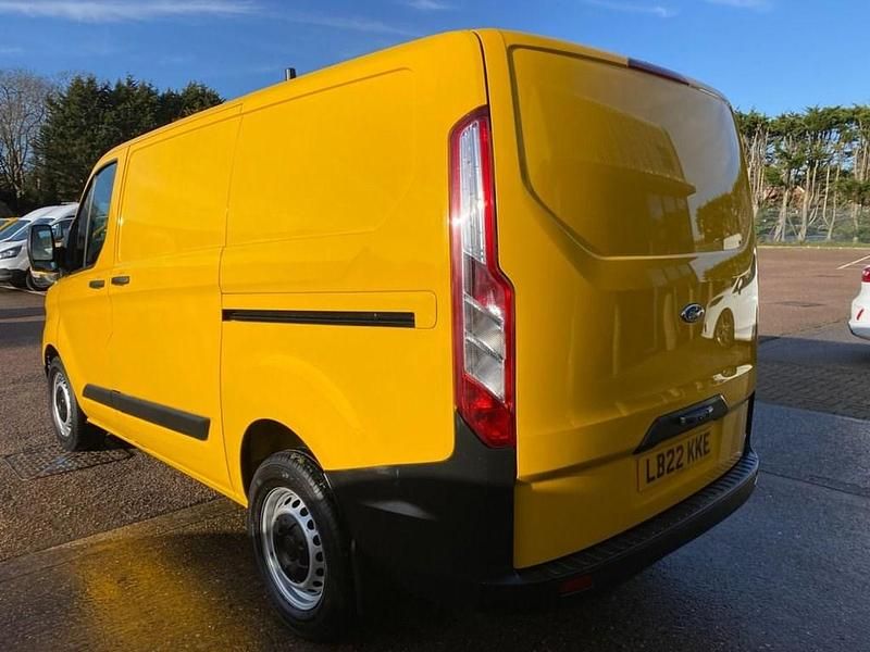 Used Ford Transit Custom S 2022 Yellow Van