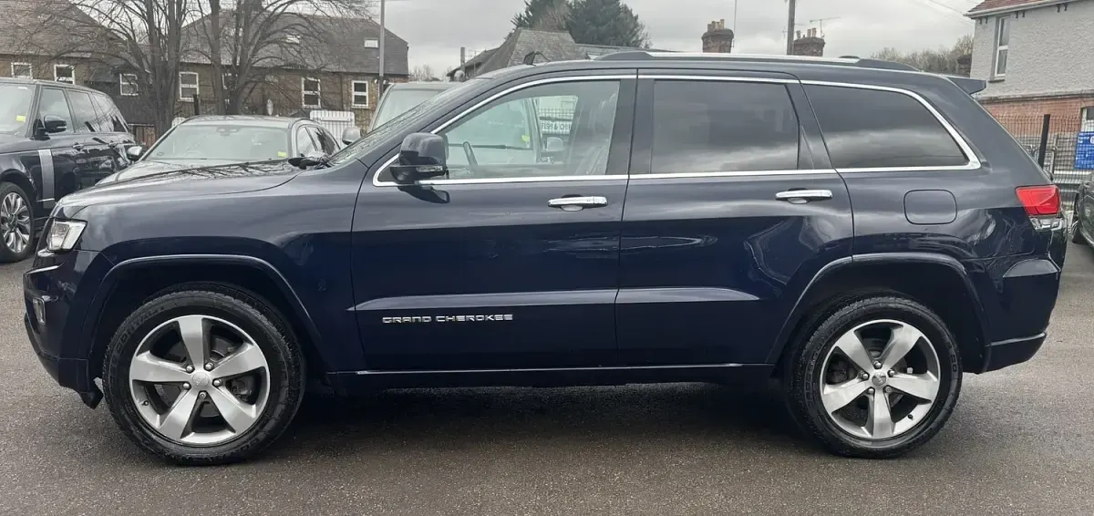 Used Jeep Grand Cherokee Overland 247 HP (181 kW) 2016 Blue SUV