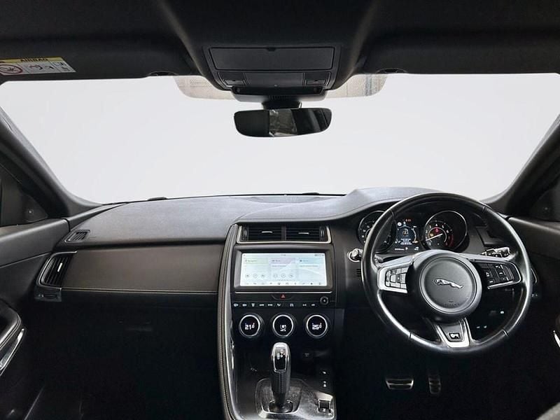 Begagnad Jaguar E-Pace R-Dynamic 200 HK (147 kW) 2019 Vit SUV