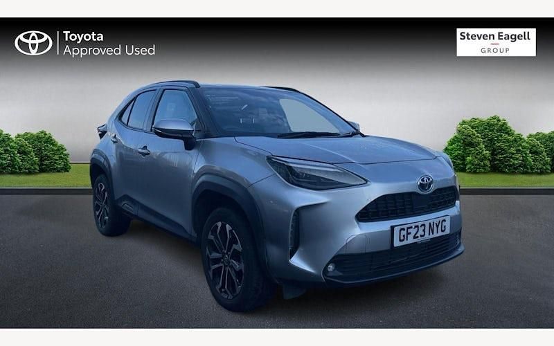 Used Toyota Yaris Hybrid Design 116 HP (85 kW) 2026 Estate