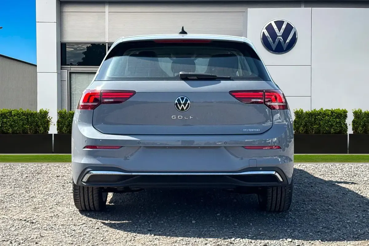 New VW Golf VIII Style 2026 Grey Hatchback