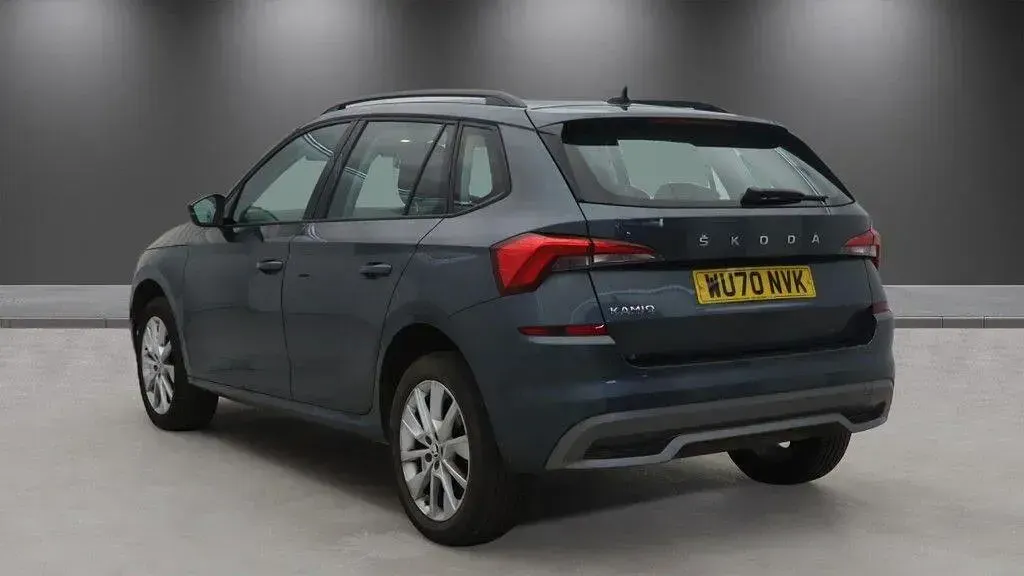 Used Skoda Kamiq SE 116 HP (85 kW) 2020 Grey SUV