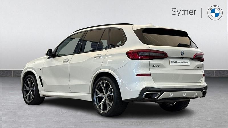 Used BMW X5 M Sport 261 HP (191 kW) 2019 White SUV