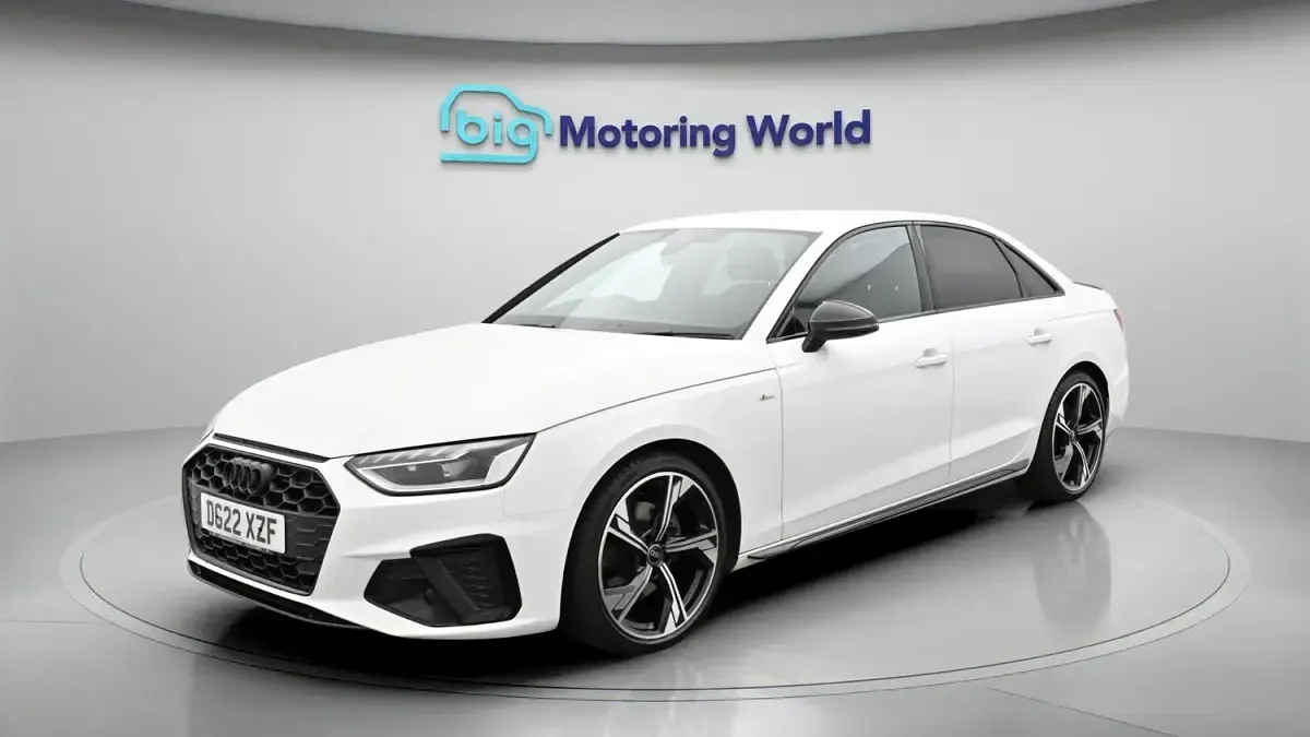 Used Audi A4 Black Edition 150 HP (110 kW) 2022 White Sedan