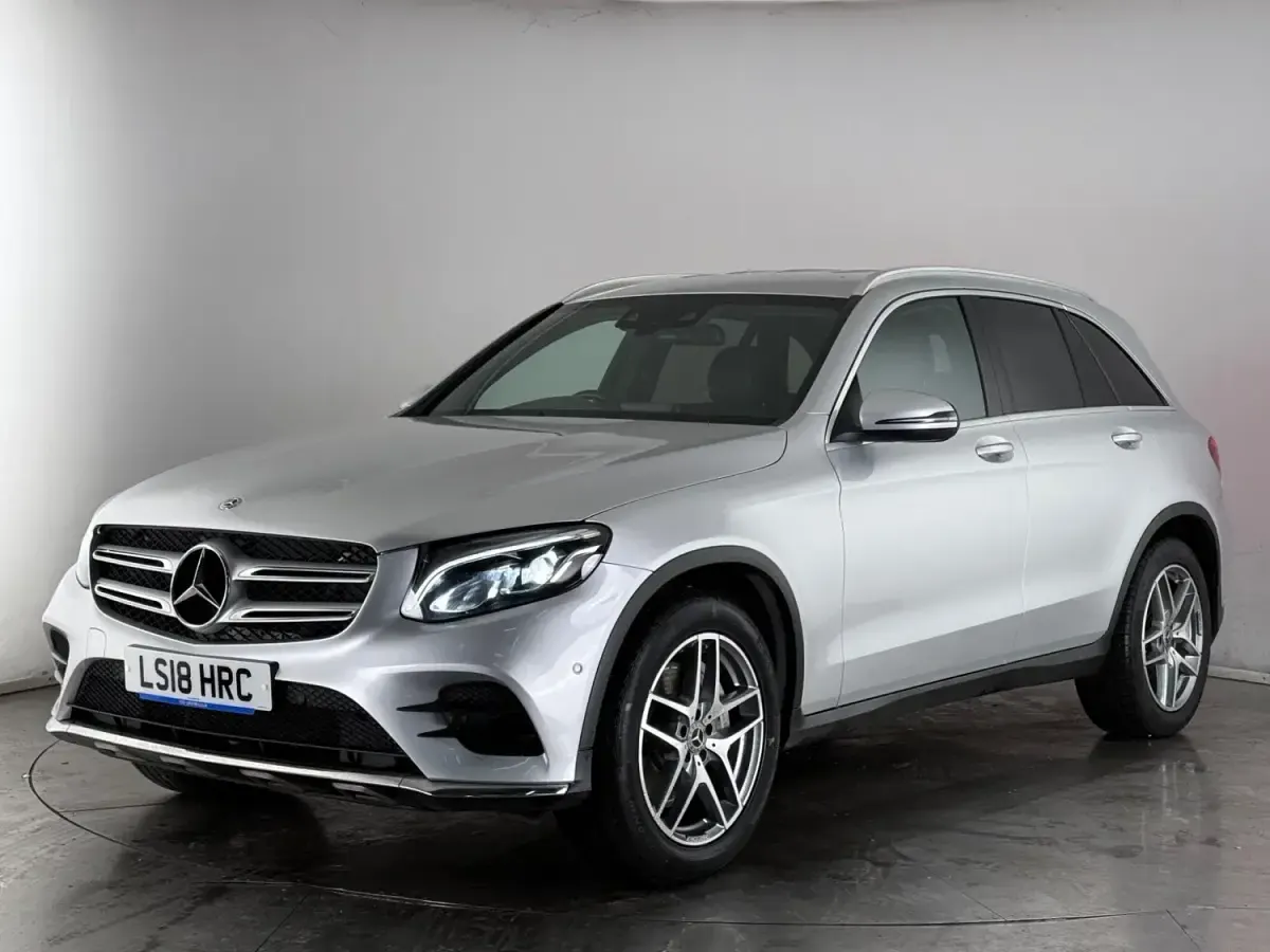 Begagnad Mercedes GLC220 AMG line 2018 Silver SUV
