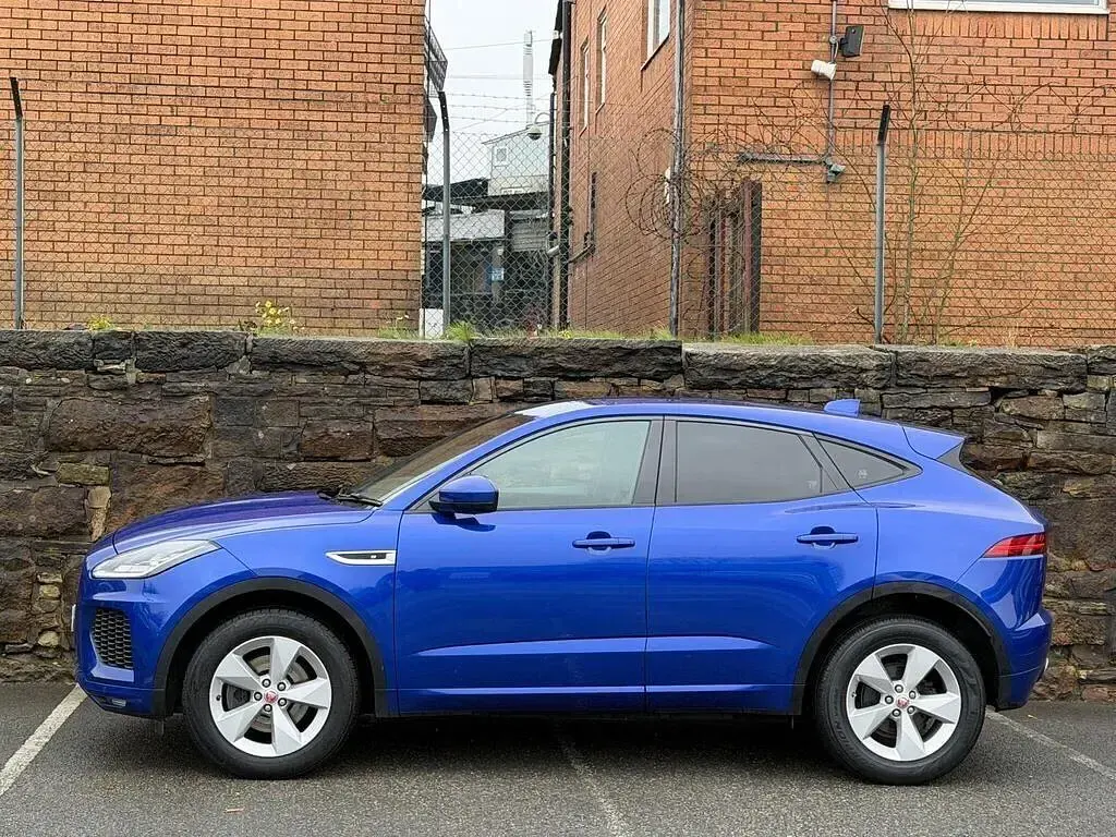 Used Jaguar E-Pace R-Dynamic 150 HP (110 kW) 2019 Blue SUV