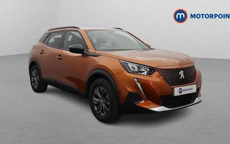 Used Peugeot e-2008 Active+ 100 kW (136 HP) 2023 SUV