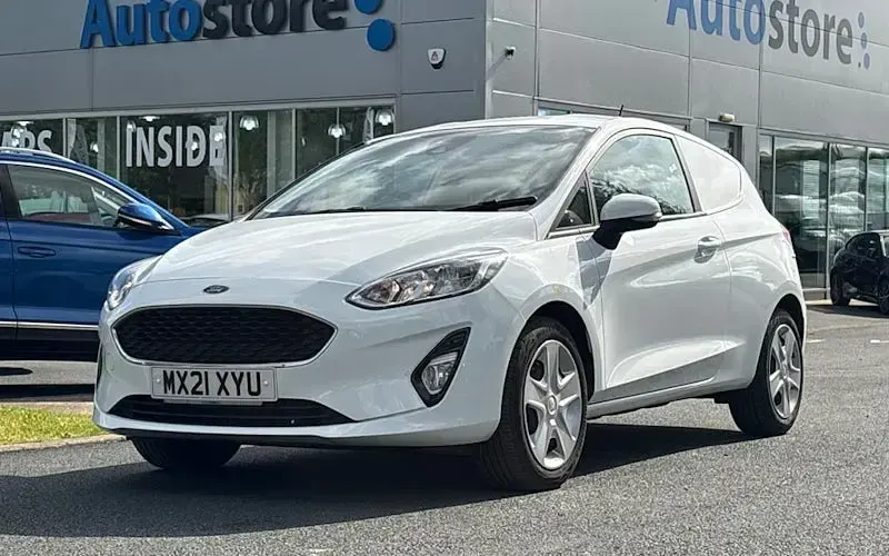 Used Ford Fiesta 86 HP (63 kW) 2019 Hatchback