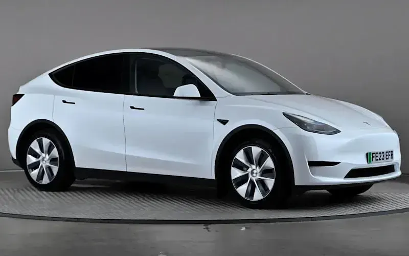 Used Tesla Model Y Standard Range 219 kW (299 HP) 2024 SUV