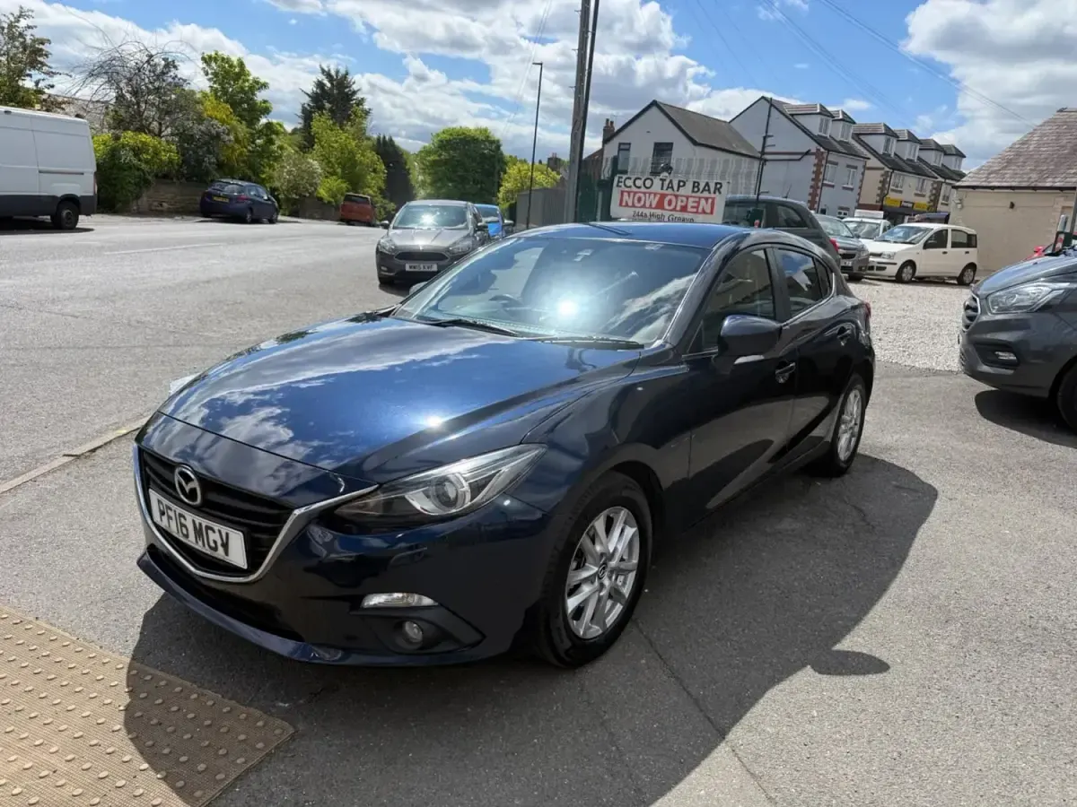 Usado Mazda 3 150 HP (110 kW) 2016 Azul Citadino