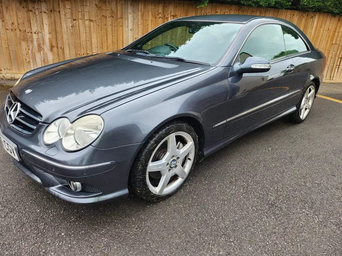Used Mercedes CLK280 2009 Grey Coupe