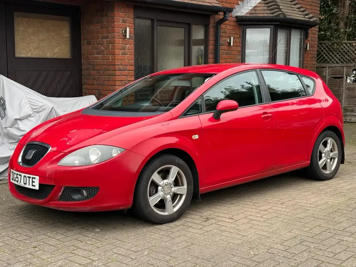 Second-hand Seat Leon Sport 102 CP (75 kW) 2007 Roșu Hatchback