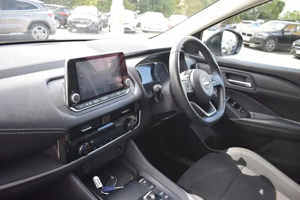 Used Nissan Qashqai Acenta Premium 190 HP (139 kW) 2023 Black SUV
