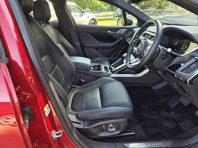 Used Jaguar I-Pace 294 kW (400 HP) 2022 Red SUV