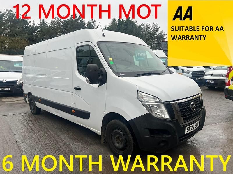 White Used 2022 Nissan Interstar Acenta Van | £10,495 (Fair price) - Image 1/4