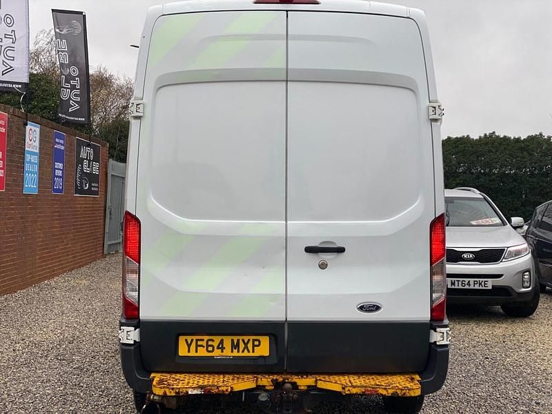 Used Ford Transit 125 HP (91 kW) 2014 White Van