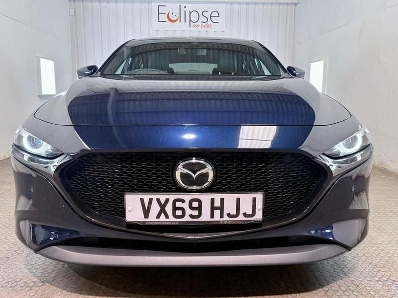 Used Mazda 3 Inclusive 180 HP (132 kW) 2019 Blue Hatchback