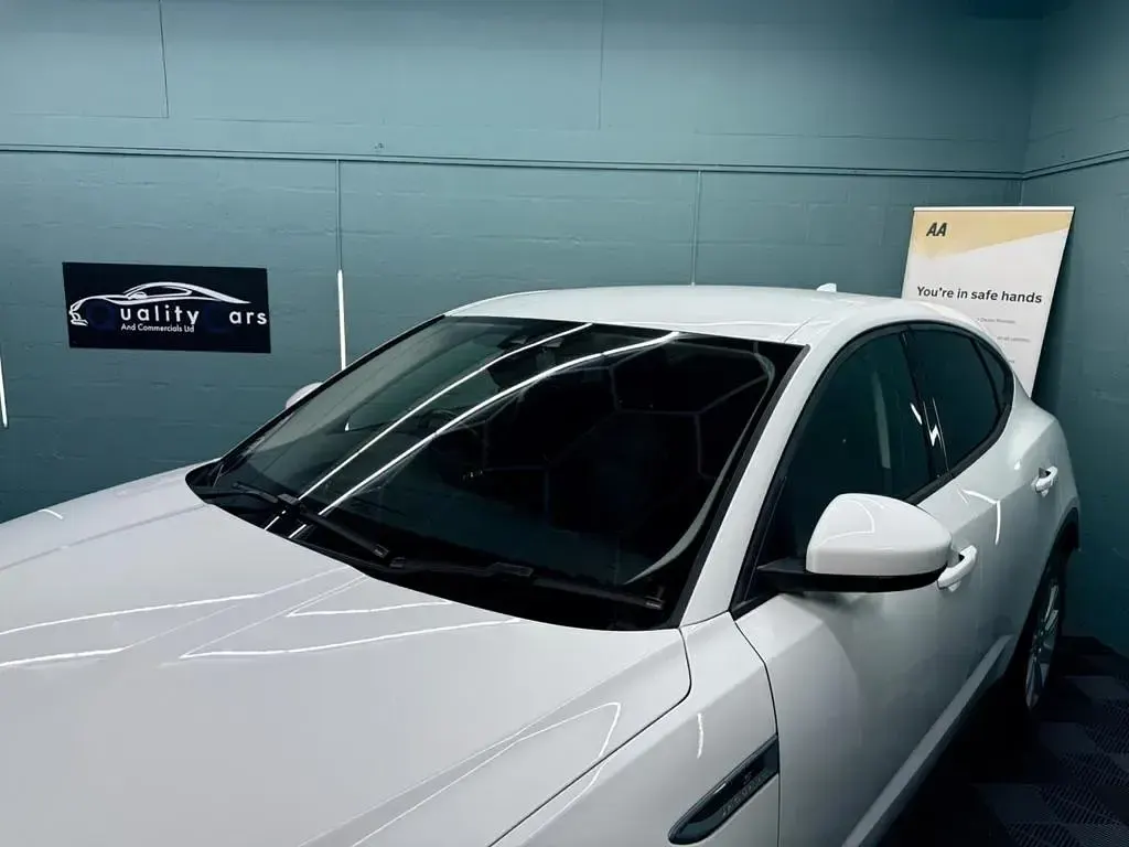 Used Jaguar E-Pace S 150 HP (110 kW) 2018 White SUV