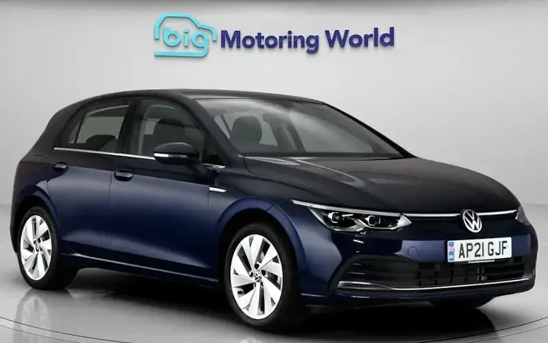 Used VW Golf VIII Style 150 HP (110 kW) 2023 Hatchback