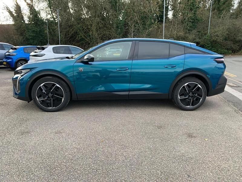 New Peugeot 408 GT 134 HP (98 kW) 2025 Blue Hatchback
