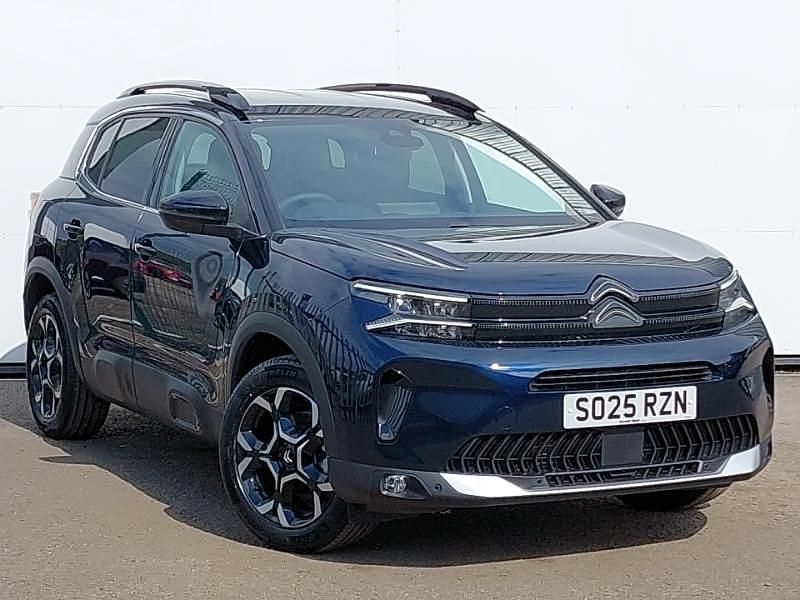 Metallic eclipse blue New 2025 Citroën C5 Aircross SUV | £24,498 (Fair price) - Image 1/4
