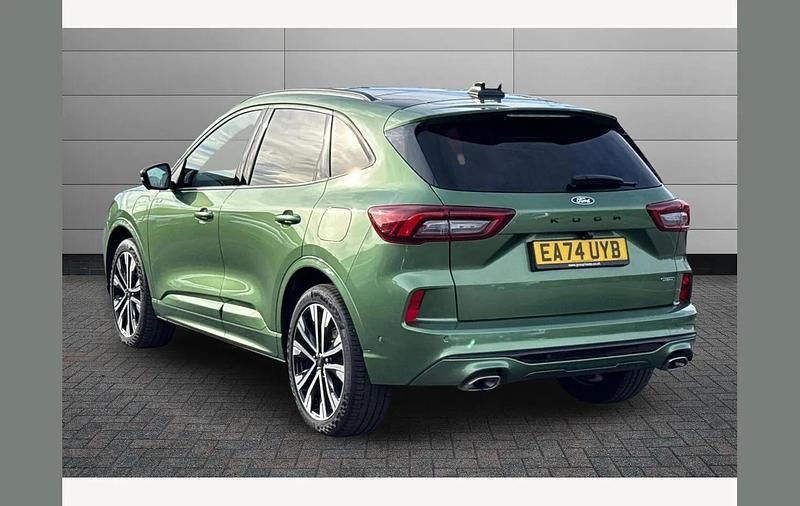 Used Ford Kuga ST-Line X 243 HP (178 kW) 2024 Green SUV