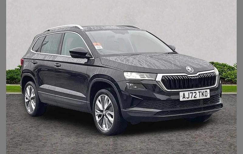 Used Skoda Karoq SE L 147 HP (108 kW) 2023 Black magic pearl effect SUV