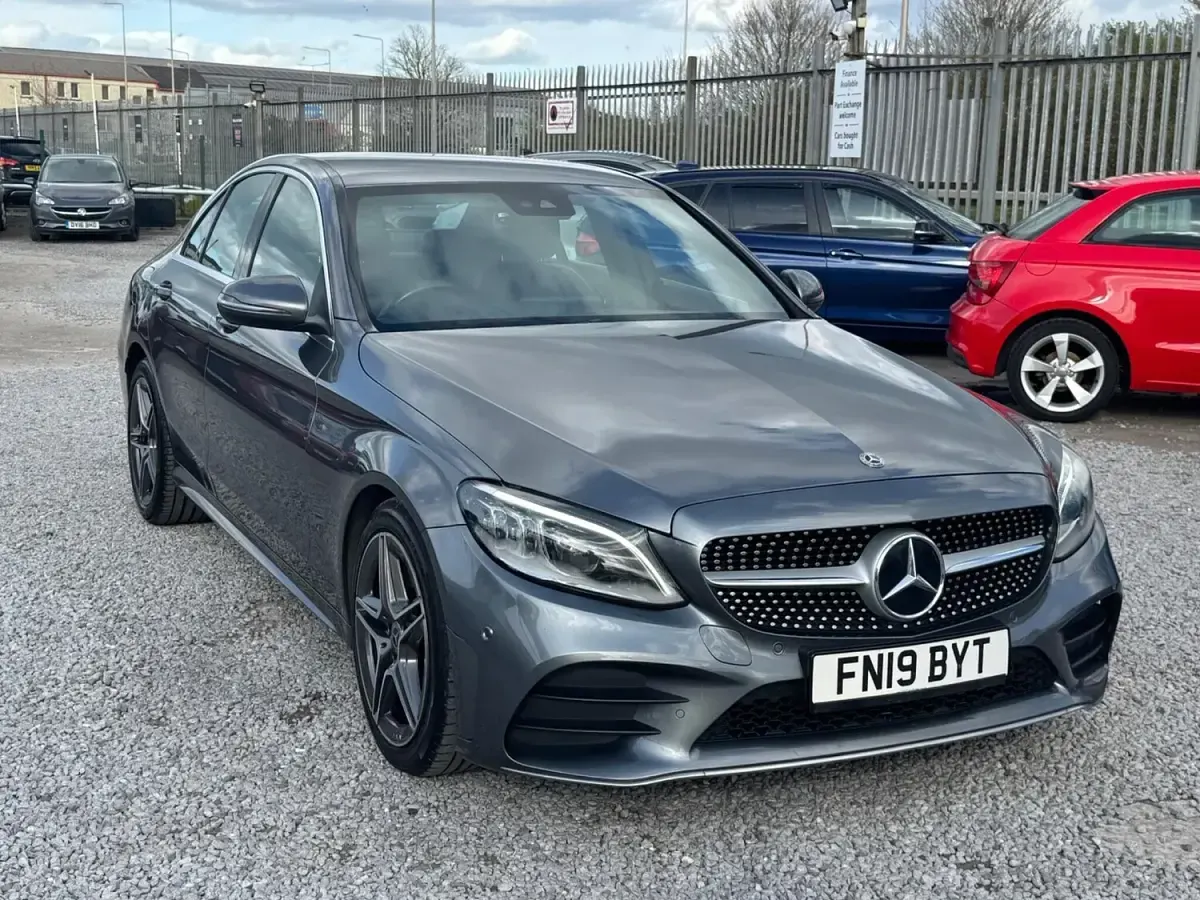 Used Mercedes C300 AMG Line Premium 258 HP (189 kW) 2019 Grey Sedan